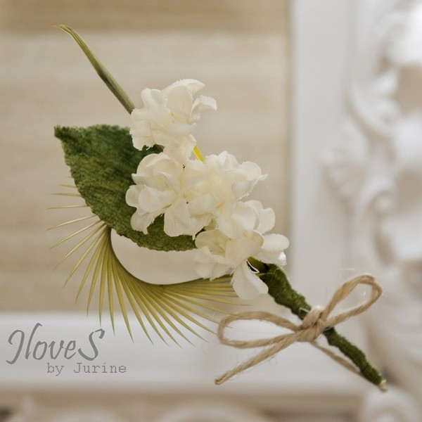 More information about "Wedding Finds: Wedding Boutineers"