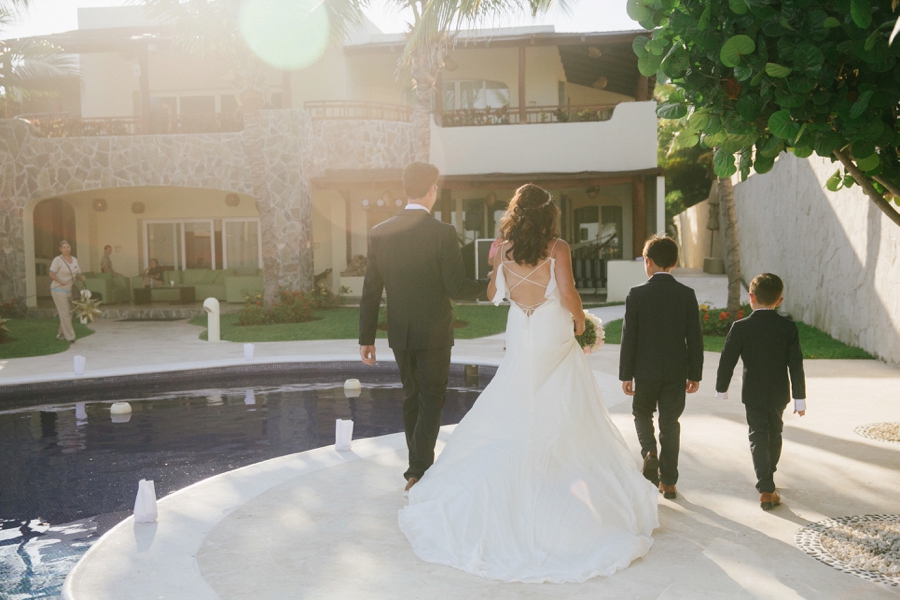 More information about "5 Steps to Planning a Destination Vow Renewal You'll Never Forget"