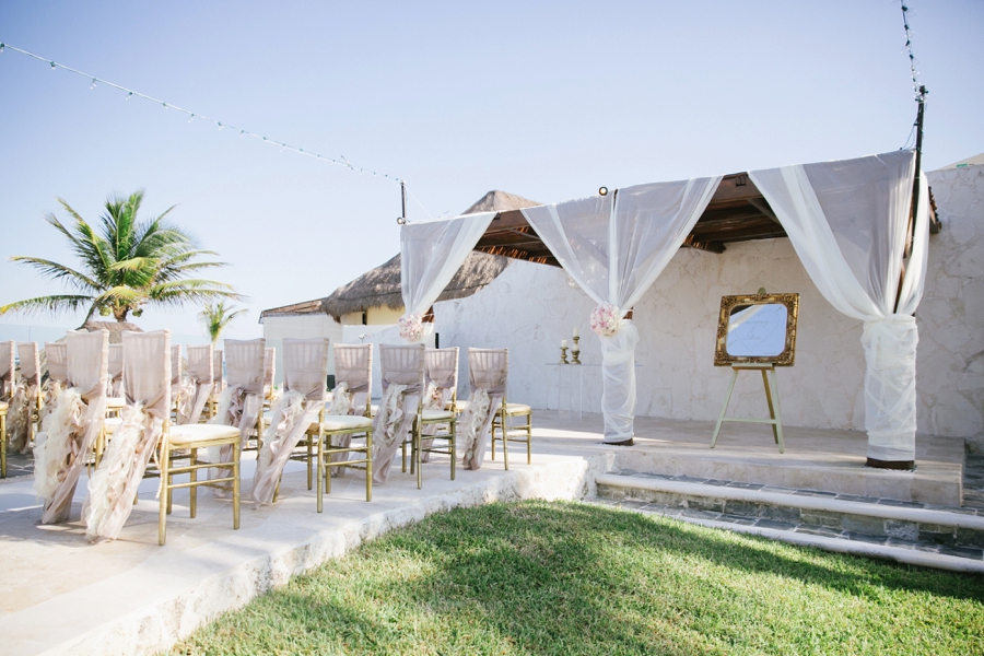 More information about "How to Incorporate Luxury Elements Into Your Outdoor Wedding Celebration"