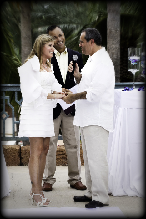 More information about "Stephanie And John Get Married At Atlantis Paradise Island"