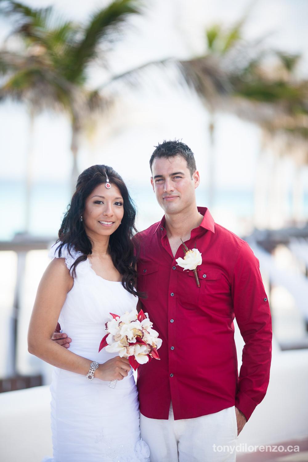 More information about "Priyanka and Cliff Get Married at Gran Caribe Real Cancun"