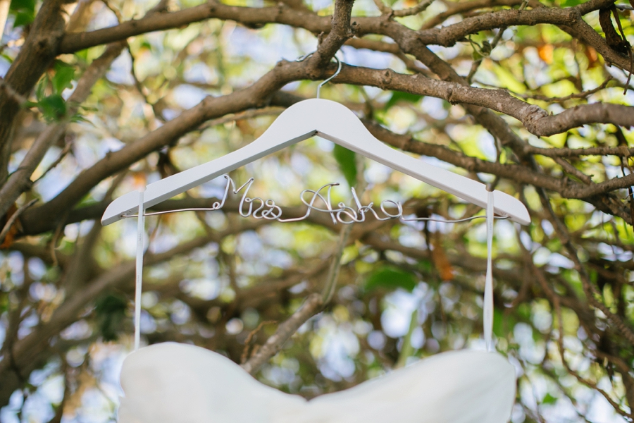 More information about "Wedding Finds: The Wedding Dress Hanger"