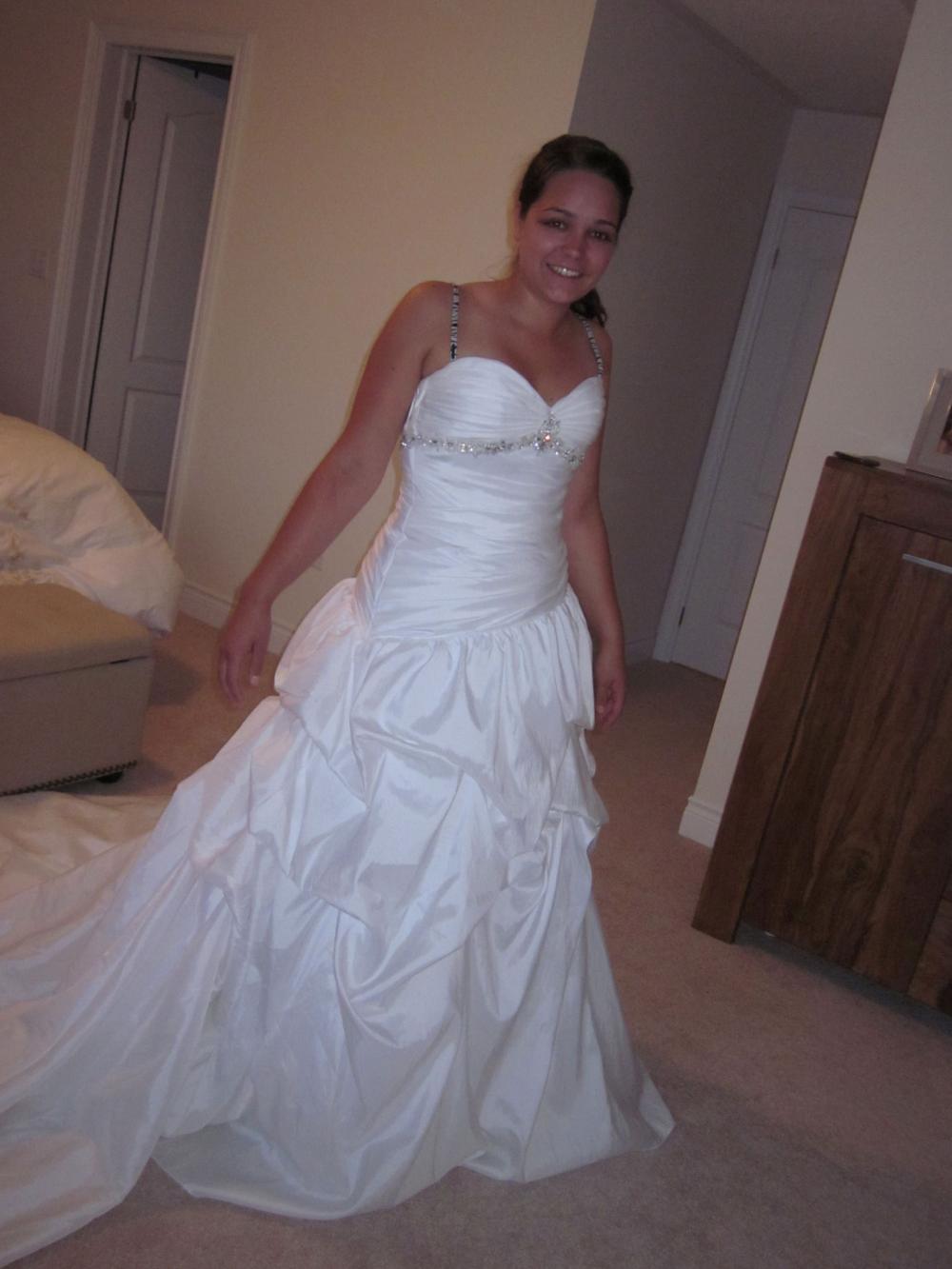 Show us your wedding dress!