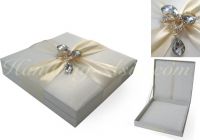 Make your big wedding day a luxury one by starting the invitation with NANGFA's world famous silk invitation boxes featuring crystal embellishments with czech rhinestones and fine silk lining. Each box can be ordered individually in your custom color and 