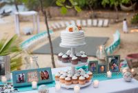 simboolic wedding cake + cupcakes