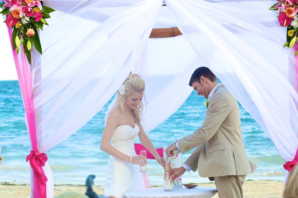 Dreams Riviera Cancun - Brides post here (new thread)
