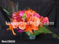orange and fyusha roses wedding centerpiece