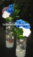 white carnations and blue alstroemeria wedding centerpiece