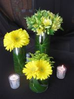 yellow alstroemeria and yellow gerbera daisies centerpiece