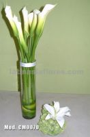 white calla lilies and casablanca lily wedding centerpiece