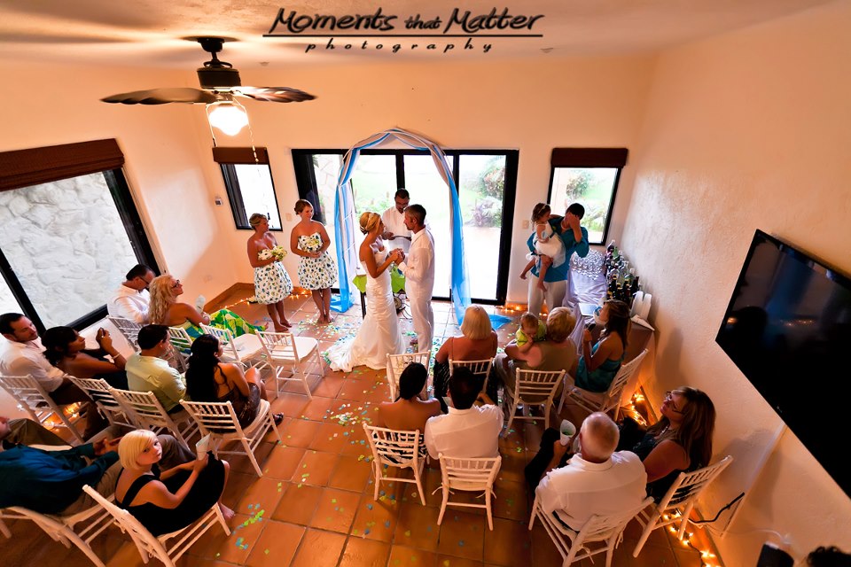 Getting married In Nov 2013 Playa del Carmen, off resort: H E L P!!