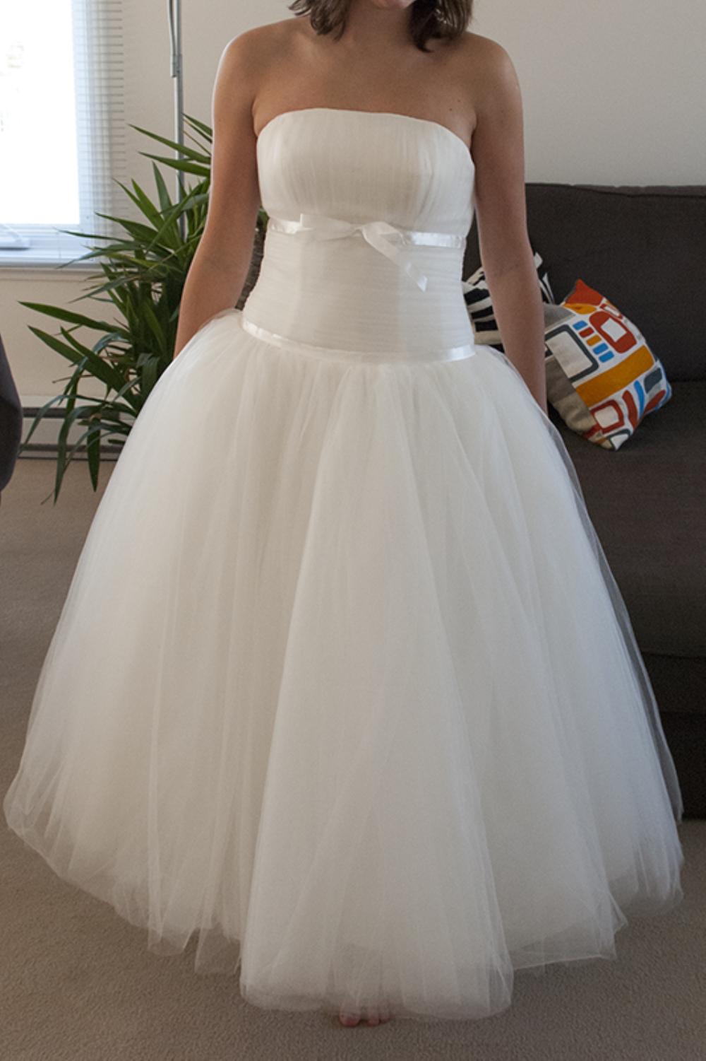 Show us your wedding dress!