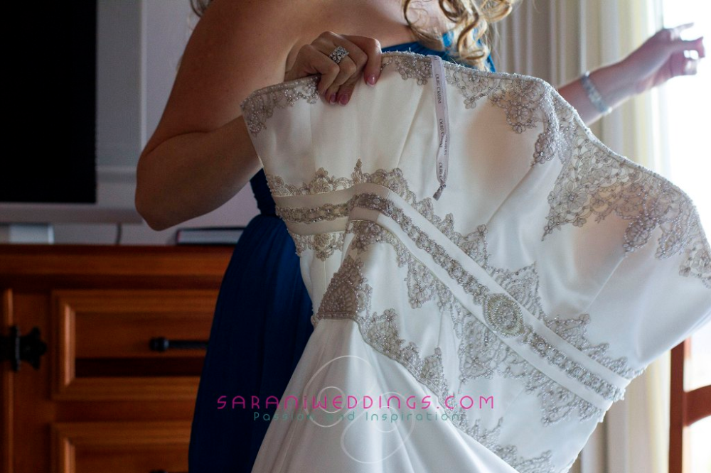 By Sarani WeddingsÂ®
My art, my passion, is your love
www.saraniweddings.com
Facebook/saraniweddings
Pinterest/saraniweddings