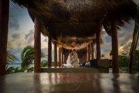 Jen & Jeff
Cancun Destination Wedding
Photography by Sarani