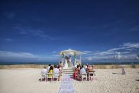 Beach destination wedding at Mayan Riviera, Mexico
Photography by Sarani E.