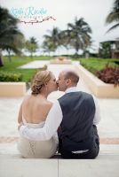 Facing the fountain at Now Jade