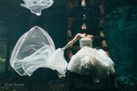 Mitzi+Carlos - Underwater Trash the Dress photographer - Ivan LuckiePhotography-1.jpg