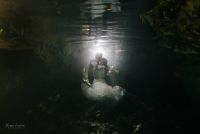 Marcela+Michael -  Cenote underwater Trash the dress Photography - Ivan Luckie Photography-1.jpg