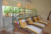 Spa - hot and cold tubs