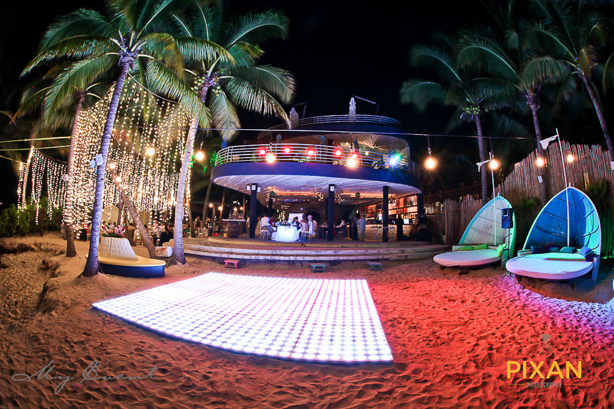 Canibal Royal | Playa Del Carmen | Mexican wedding venues