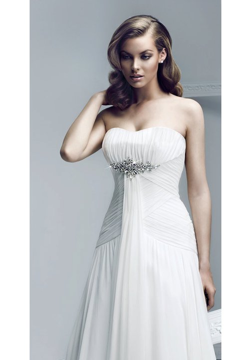 Wedding dresses and accessories at up to 60%!