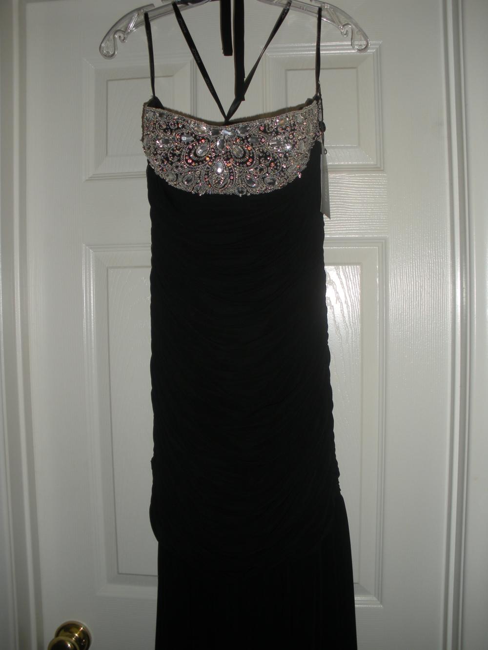 SIZE 2 JOVANI GOWN ITEM # 14332 NEVER BEEN WORN $300 OBO