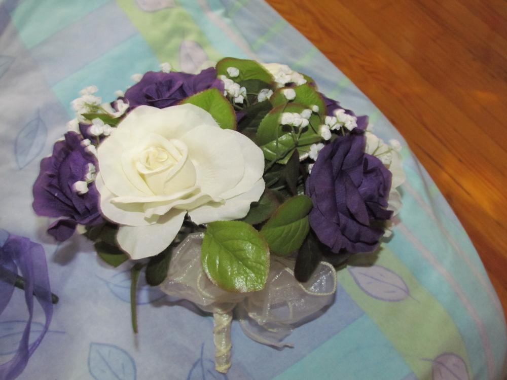 Silk bride and bridesmaid rose bouquets! (Ivory, Ivory & Purple mix, and Red)