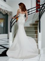 www.vipweddinggowns.com