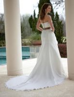 www.vipweddinggowns.com