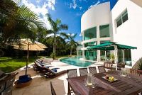 Amazing private villas for rent and where organize your wedding ( from 6 people villa to 30 people villa in the Riviera Maya !!ENJOY!!!!