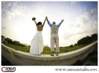 Destination wedding at El Cid Puerto Morelos by Cancun Studios