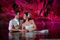 Cenote - Trash the Dress session with www.photosincancun.com