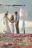 Decorations and coordination Playa Bliss Weddings http://www.playablissweddings.com/
Photographers Eva Sica and Pierre Morillon | http://www.PhotoShootsVallarta.mx/