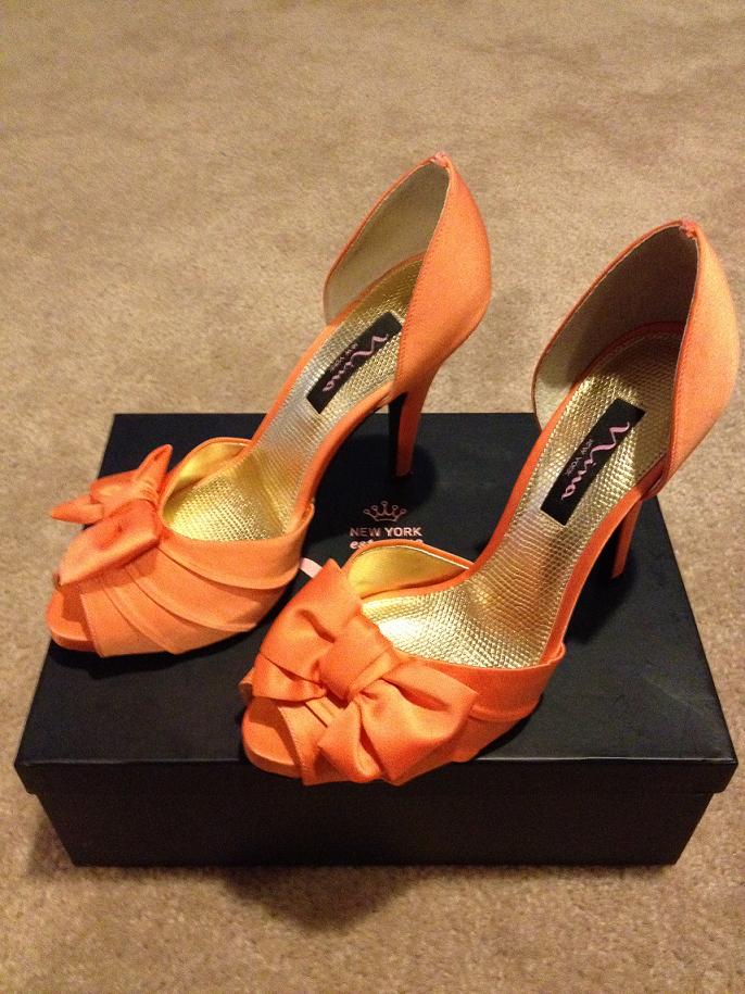 Nina Electra Lustre Tangerine/Orange Heels Size 8