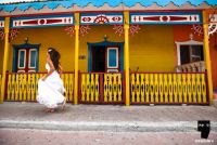 Trash the Dress - Isla Mujeres by Take it Photo 
Photographes: Lupe ArgÃ¼ello and Agustin Bocci
Dress: Emilia Ferreira 

#candid  #boho #dress #isla mujeres #photos #trash the dress