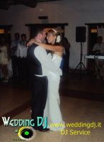 First Dance!
http://www.weddingdj.it
info@romadjpianobar.com