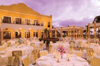 www.crystalwaterweddings.com Experienced travel agents who strongly value providing first class service and have a deep passion for destination weddings.  Dreams Tulum Resort & Spa. Group dinner set-up outside offering stunning views of the Caribbean suns