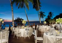 www.crystalwaterweddings.com Experienced travel agents who strongly value providing first class service and have a deep passion for destination weddings.  Dreams La Romana Resort & Spa.  The exquisite group dinner set-up at Dreams La Romana offers stunnin