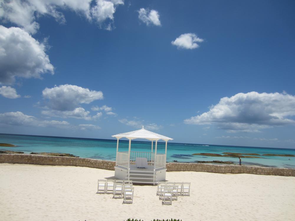 El Dorado Royale and Seaside Suites.