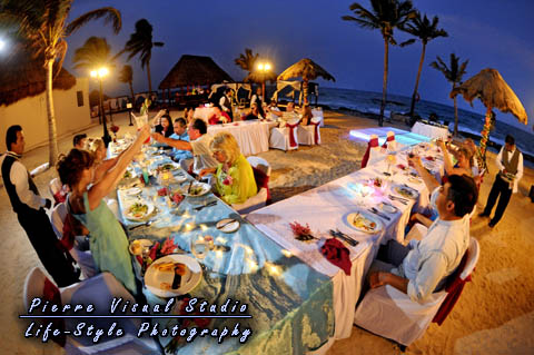 front beach wedding reception at dream puerto aventuras