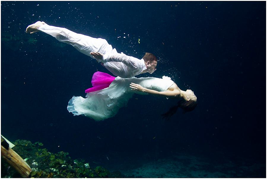 Underwater trash the dress