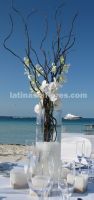 simple and super elegant tall centerpiece