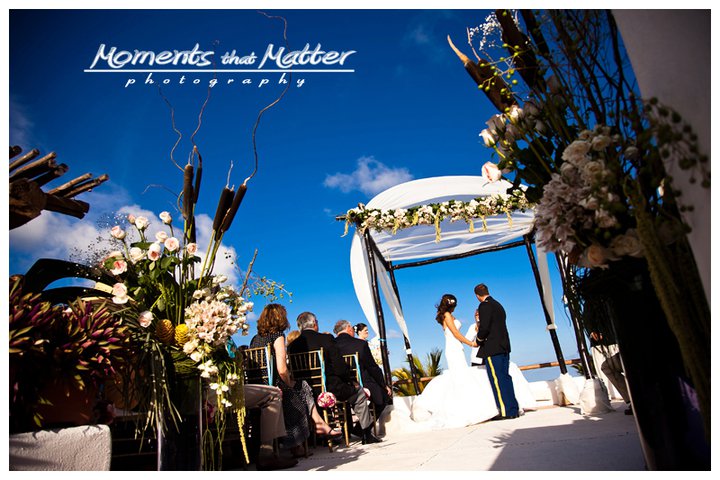 Cancun wedding destination help!