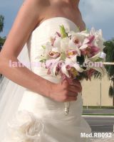 combination of cymbidium orchid and oriental lilies bouquet