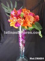 orange and fyusha roses wedding centerpiece